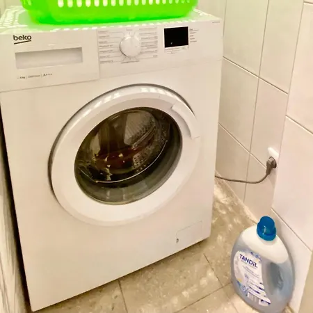 Apartment 4 Minimum 30 Days