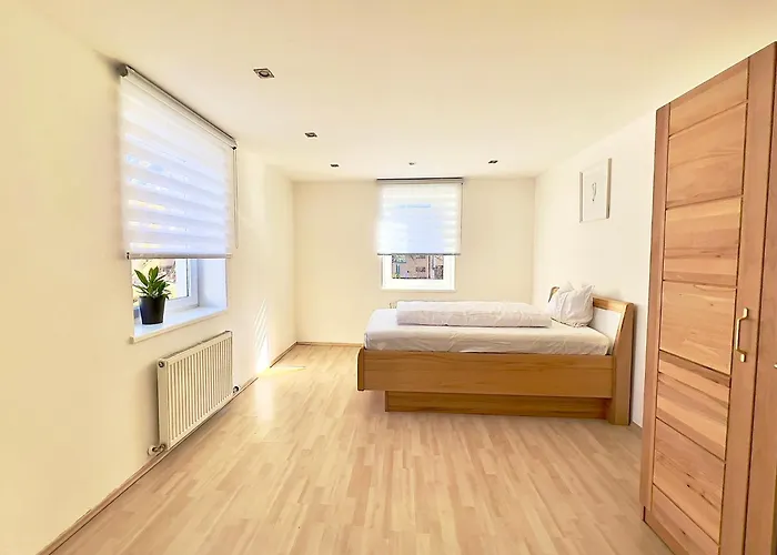 4 Minimum 30 Days * Инсбрук