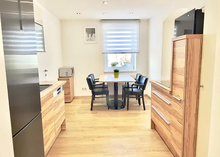 4 Minimum 30 Days Apartman