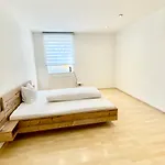 Apartment 4 Minimum 30 Days
